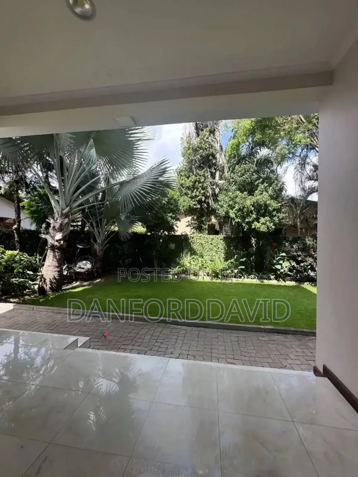 5bdrm House in Mikocheni Kws for sale