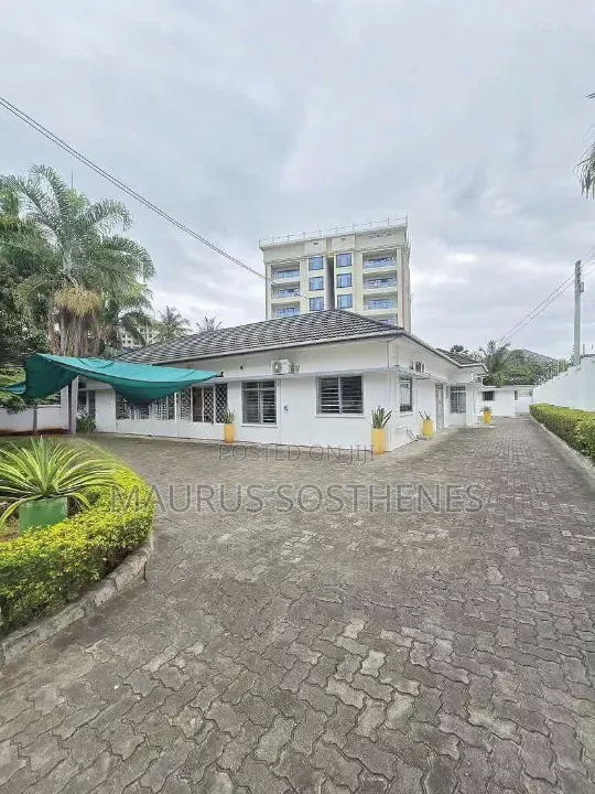 5bdrm House in Masaki for rent