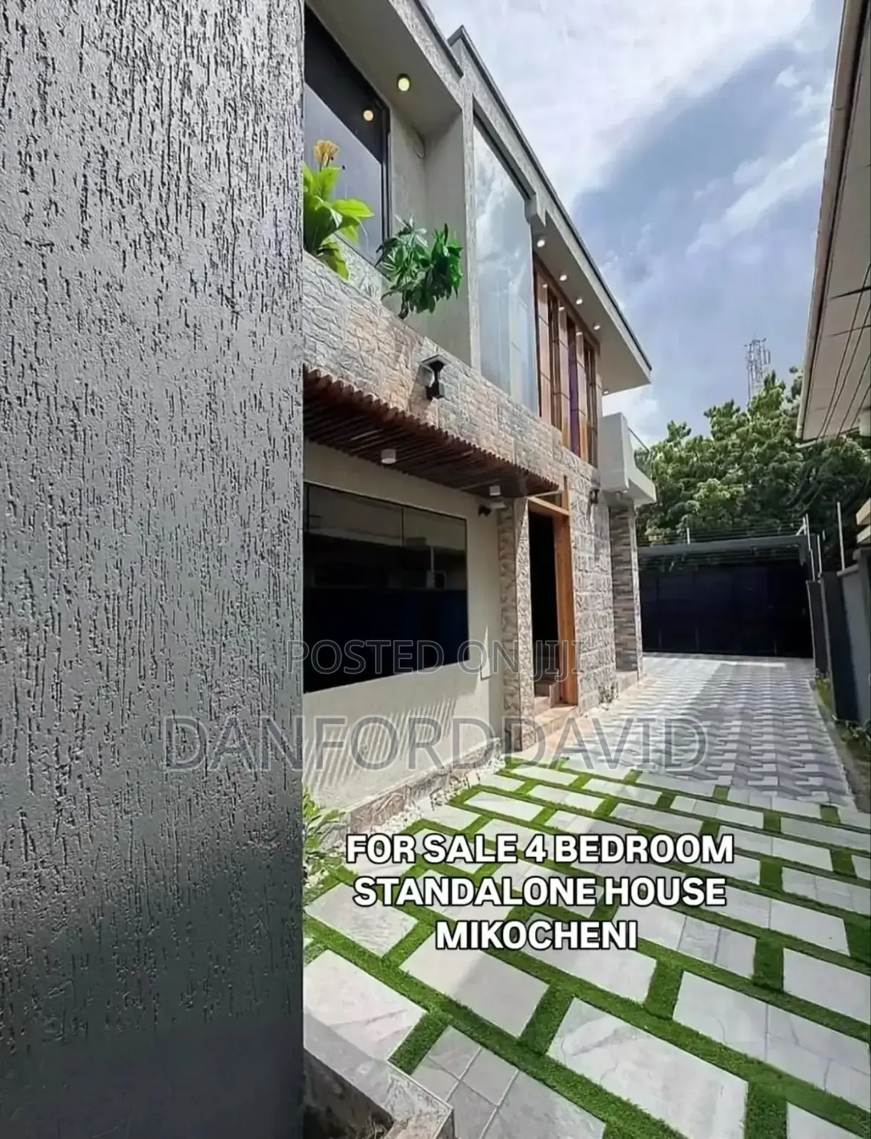 5bdrm House in Kahwa Real Estate, Mikocheni for sale