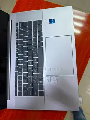 Laptop HP ZBook Studio G8 16GB Intel Core i9 SSD 512GB