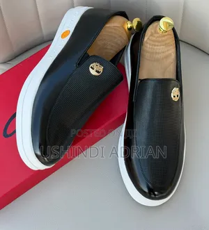Warrior Leather Shoesbrand: Timberlandfull Box