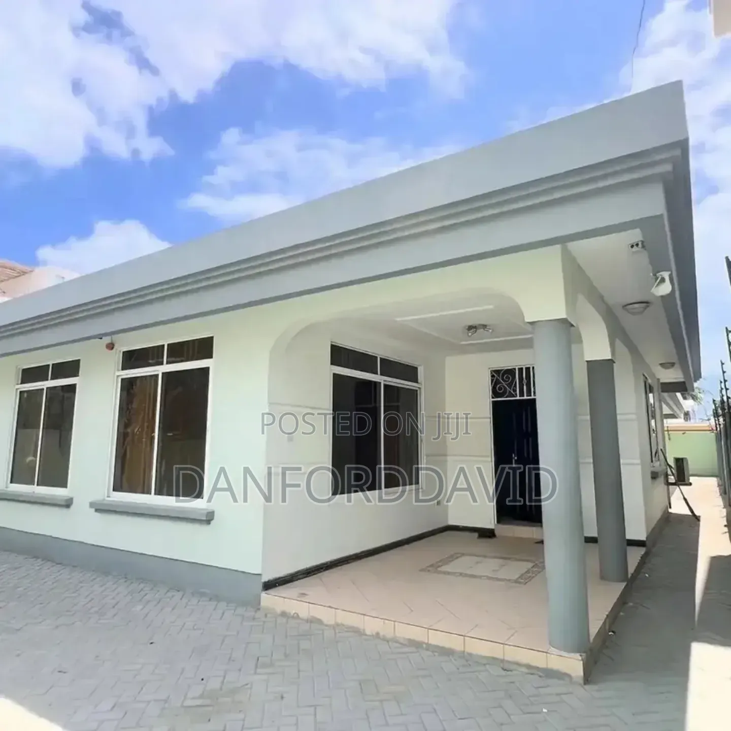 Furnished 3bdrm House in Kahwa Real Estate, Masaki for rent
