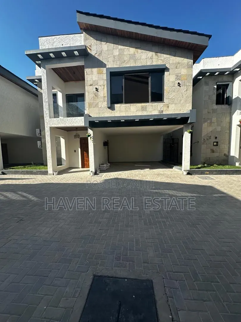 4bdrm Villa in Oyster Bay for rent