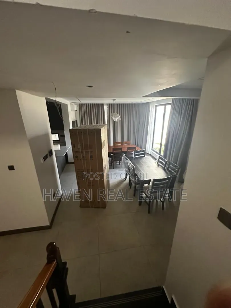 4bdrm Villa in Oyster Bay for rent