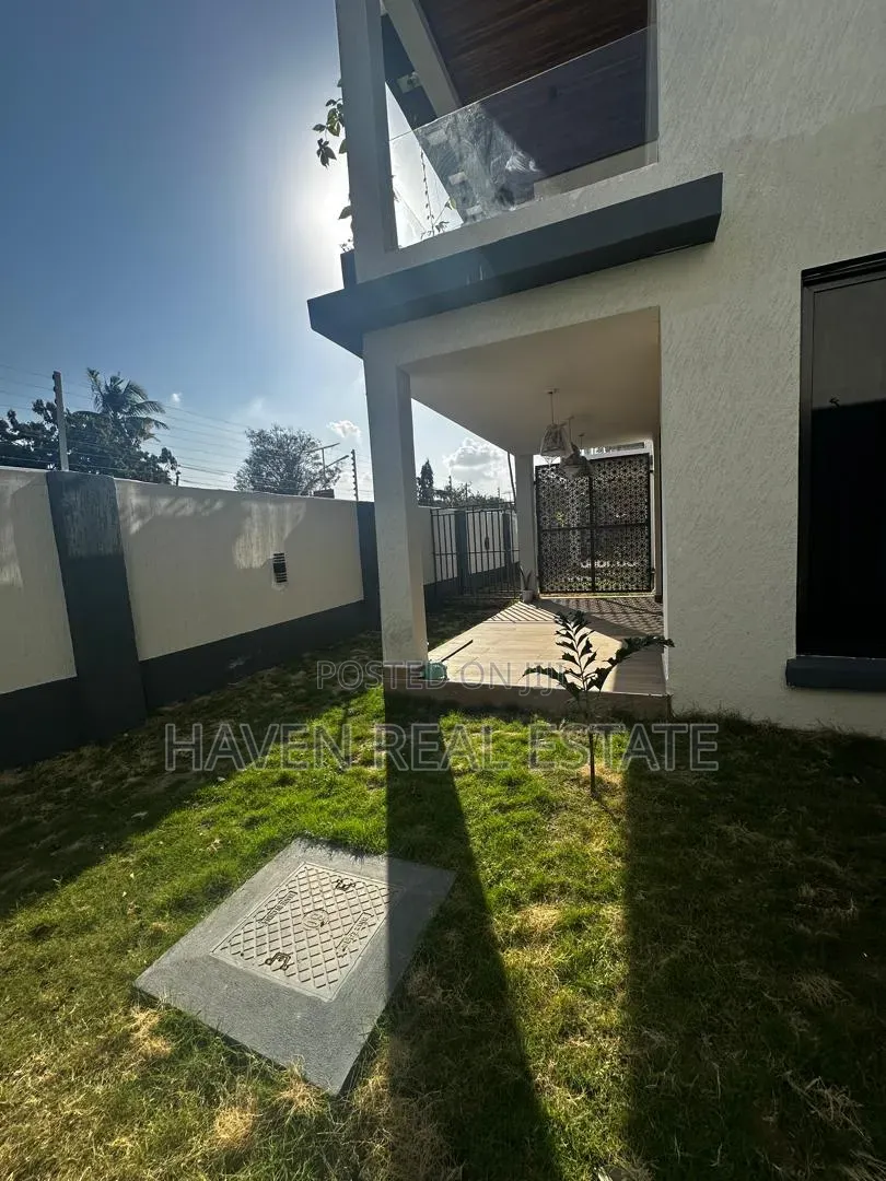 4bdrm Villa in Oyster Bay for rent