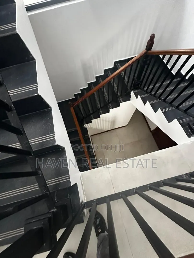 4bdrm Villa in Oyster Bay for rent