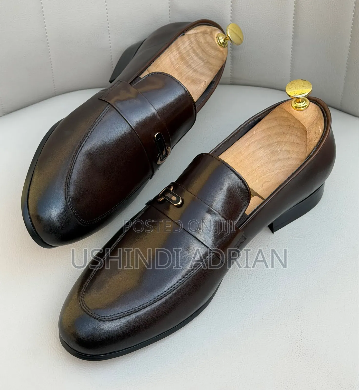 emperor Luxe Shoesbrand: Christian Laboutin