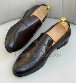 emperor Luxe Shoesbrand: Christian Laboutin