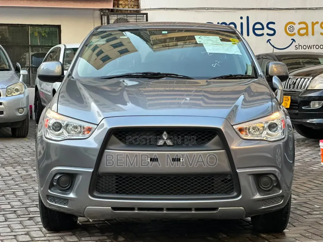 Mitsubishi RVR 2.0 2011 Gray