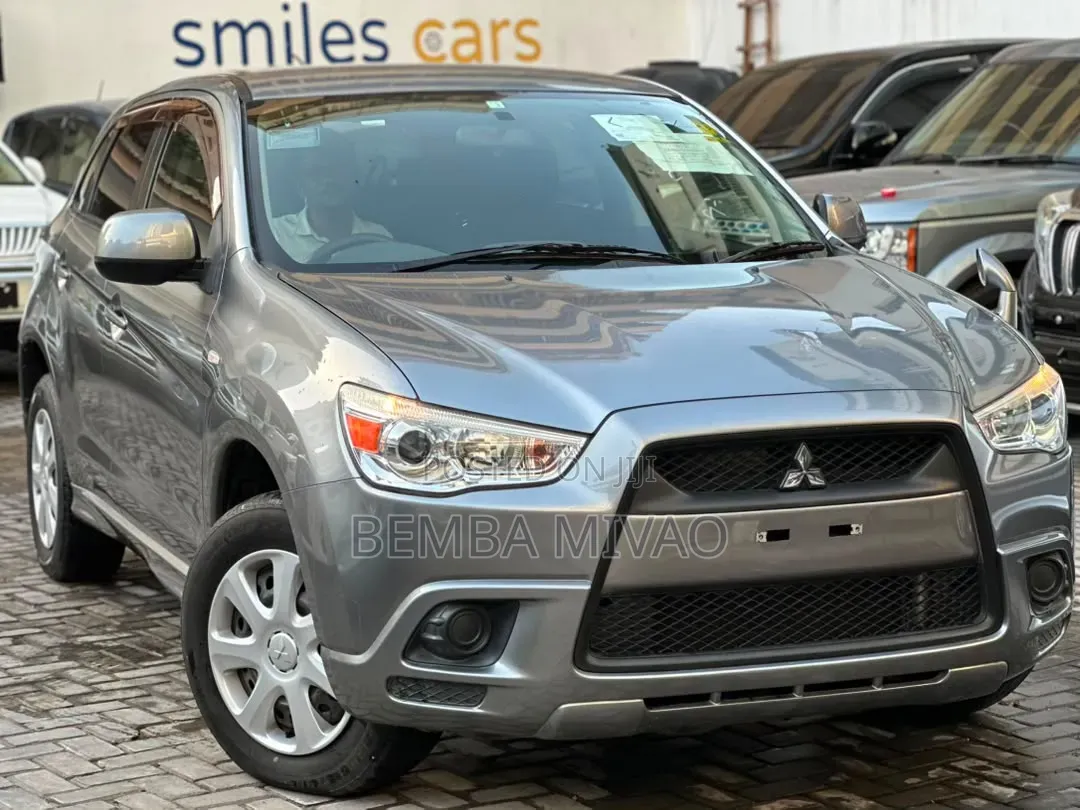 Mitsubishi RVR 2.0 2011 Gray
