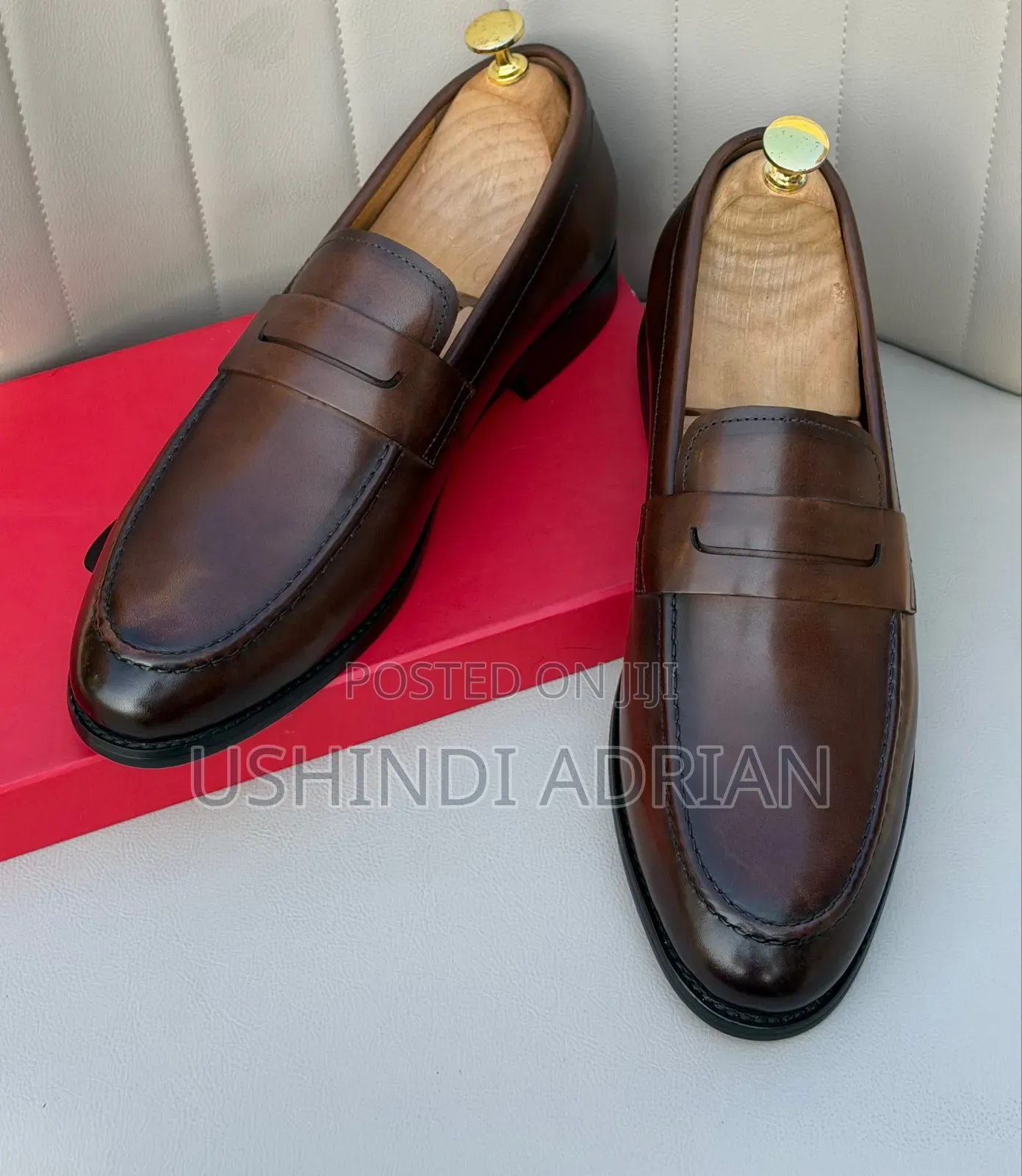 altair Luxe Shoes brand: Clarks full Box
