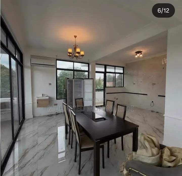 3bdrm Apartment in Oyster Bay for rent