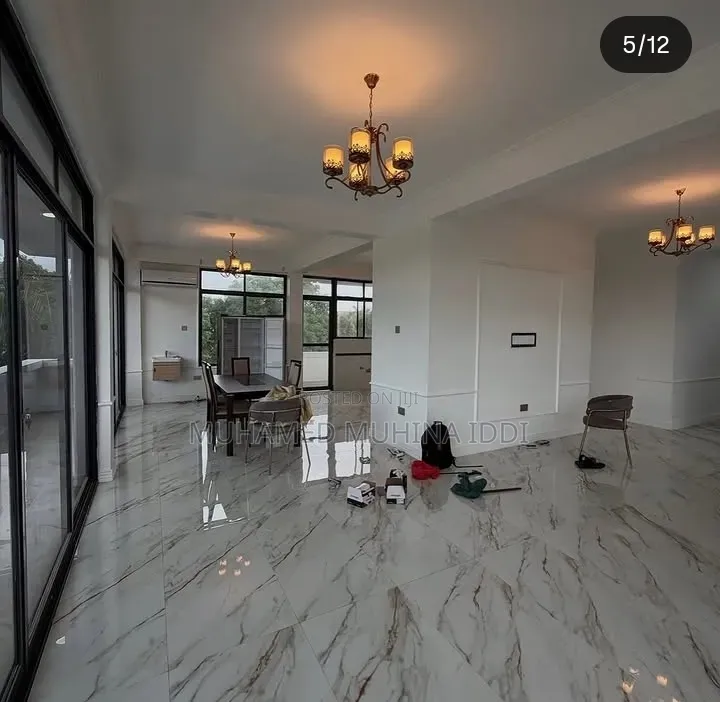 3bdrm Apartment in Oyster Bay for rent