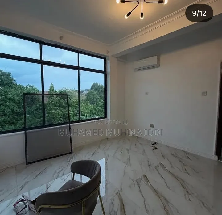 3bdrm Apartment in Oyster Bay for rent