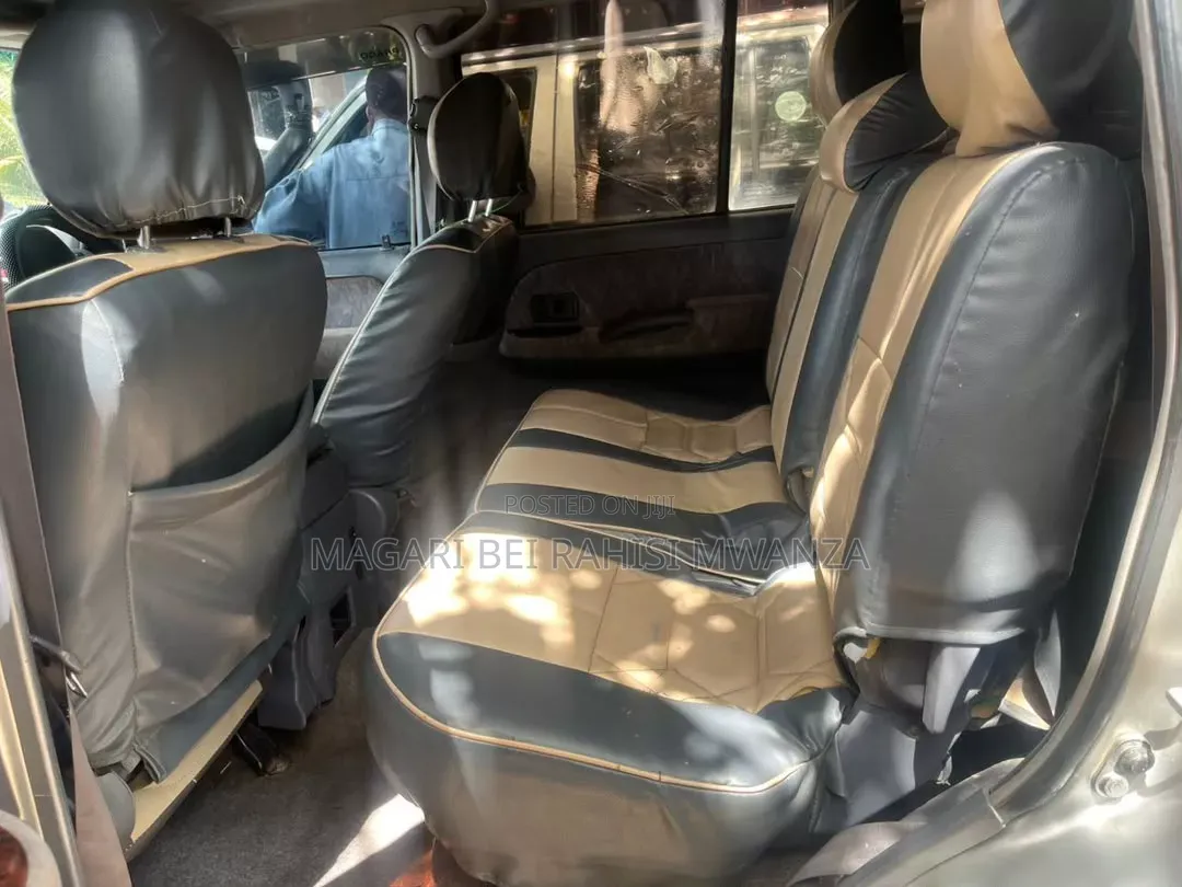Toyota Land Cruiser Prado 1999 Silver