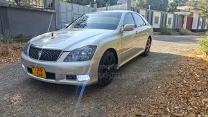 Toyota Crown Royale 2005 Silver