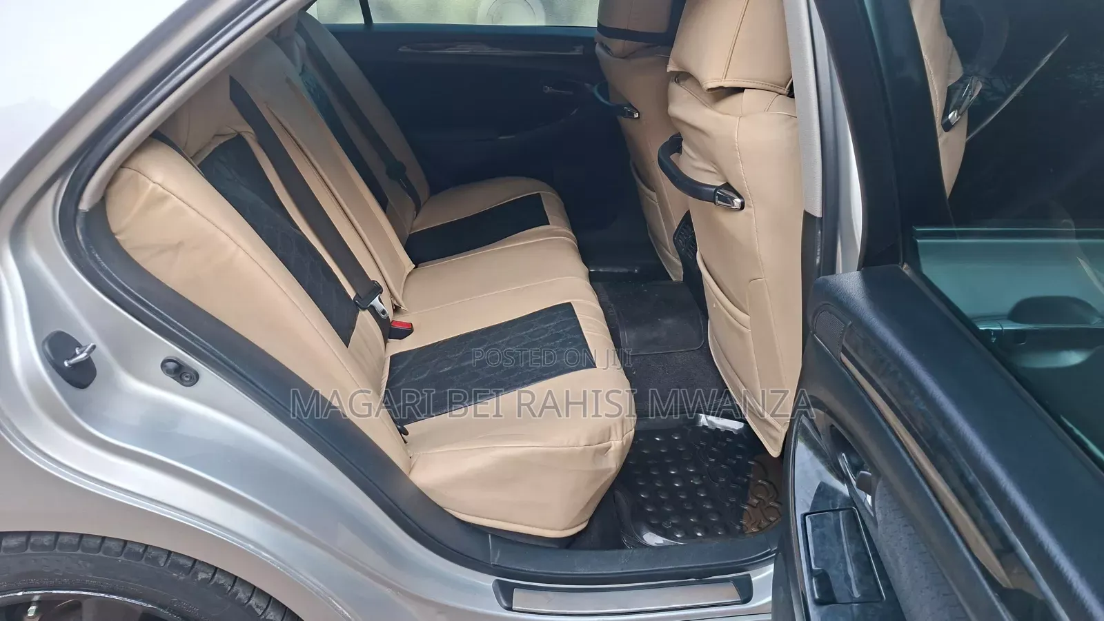 Toyota Crown Royale 2005 Silver