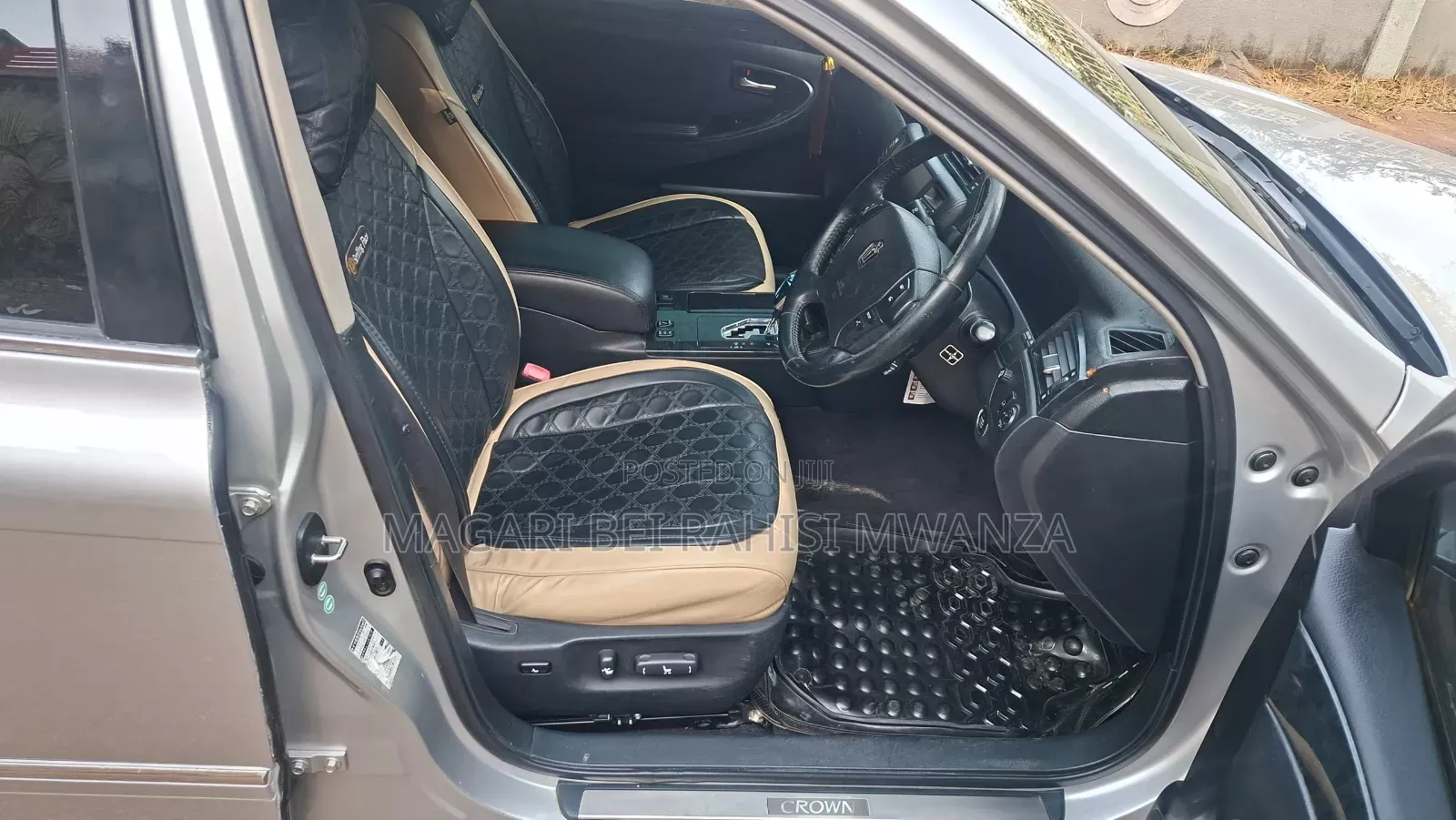 Toyota Crown Royale 2005 Silver
