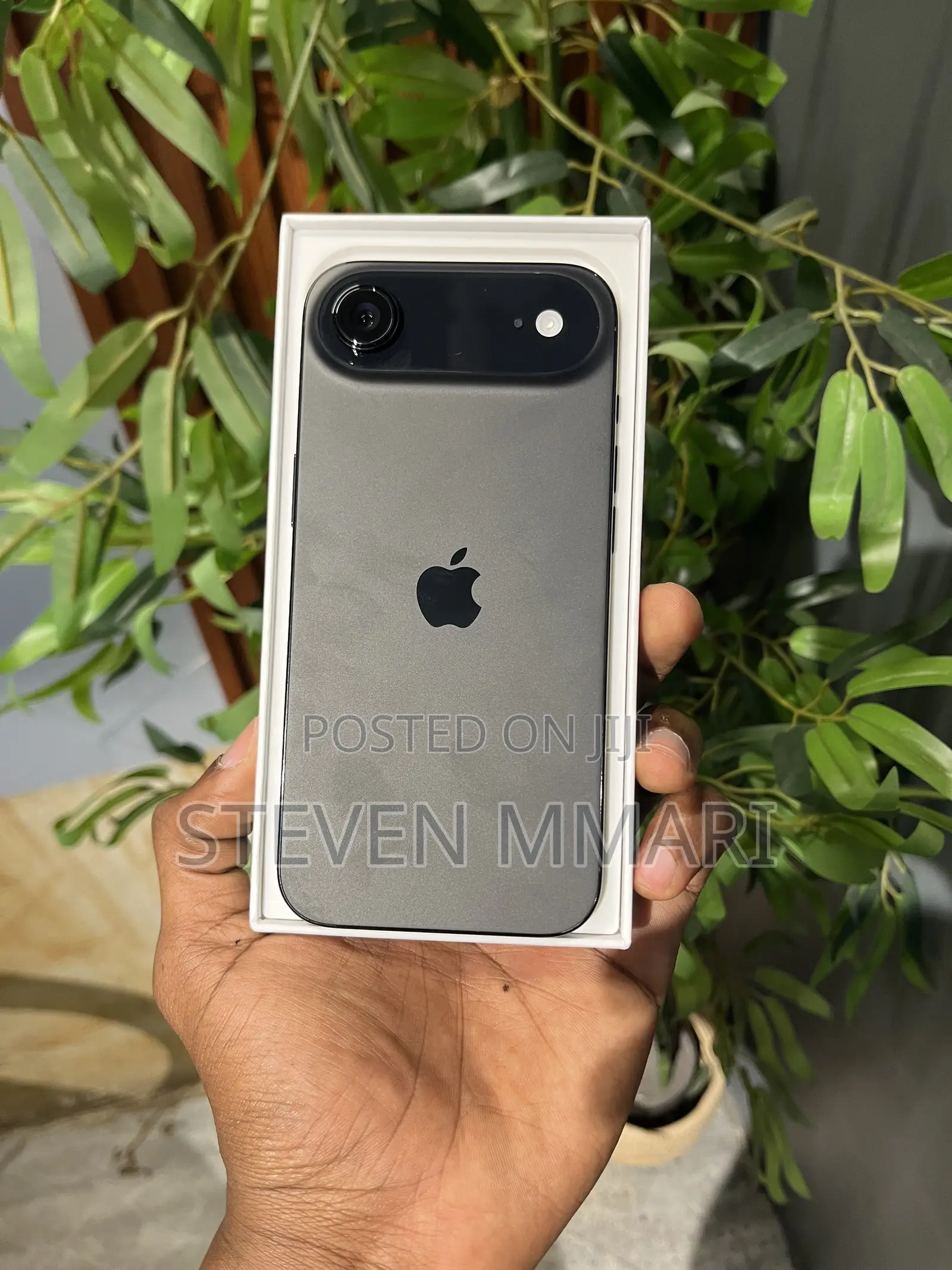 New Apple iPhone Air 256 GB Black