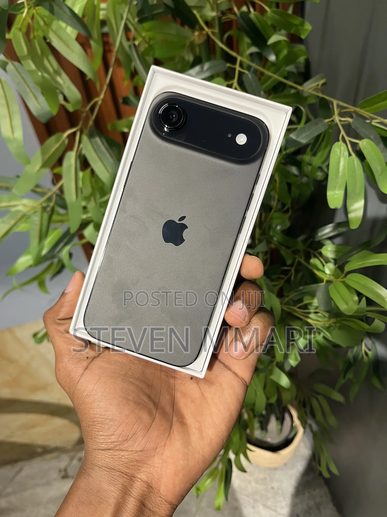 New Apple iPhone Air 256 GB Black