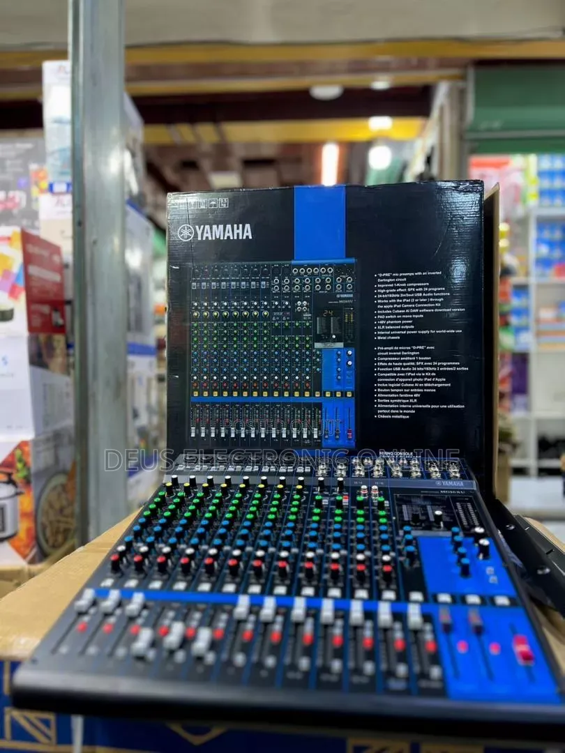 Yamaha Channel 16 Mgxu. 
Mixer Kavu 
700,000/=