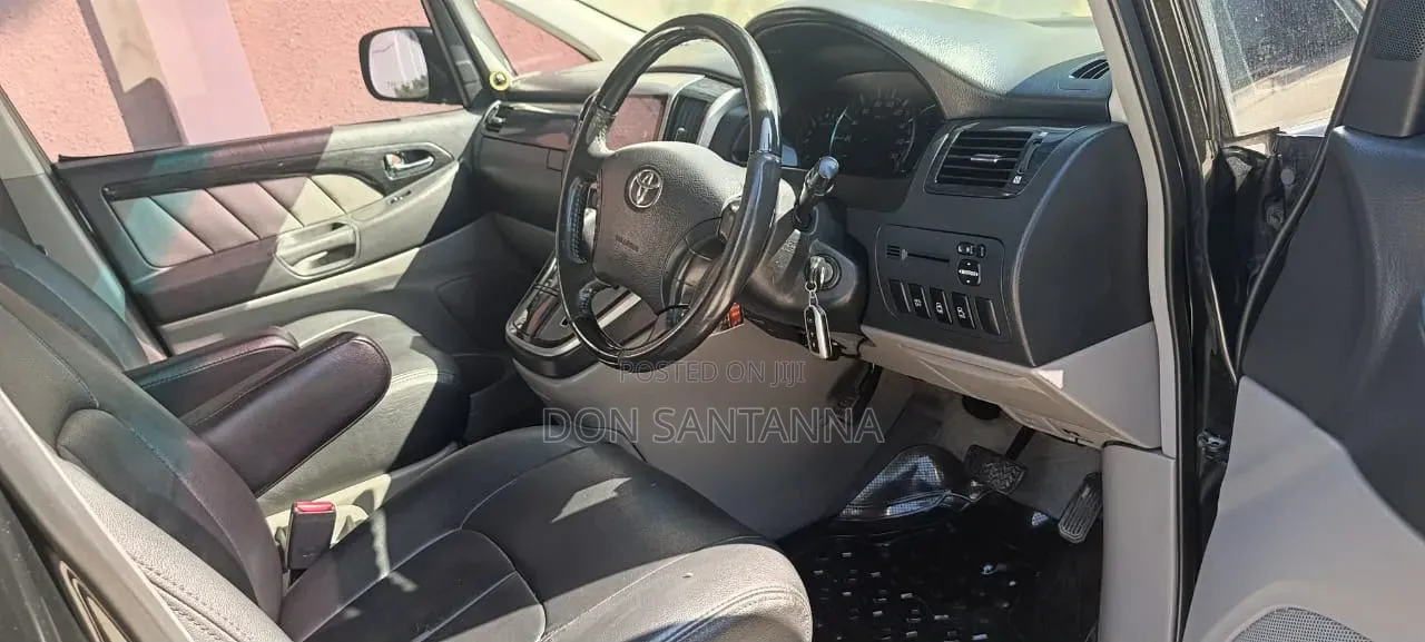 Toyota Alphard 2006 Black