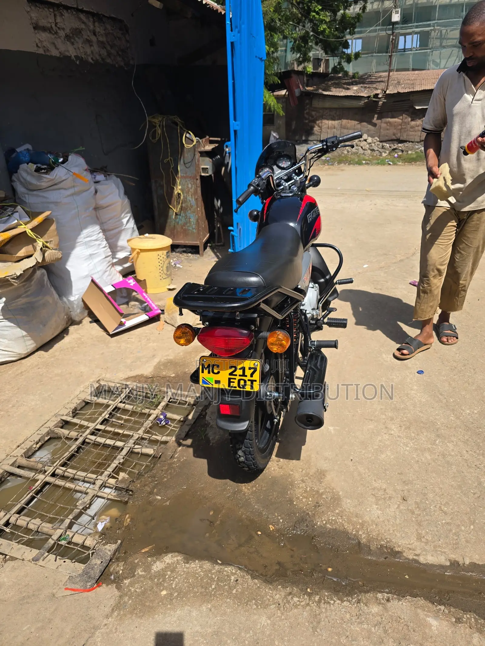 Bajaj Boxer X125 2024 Black