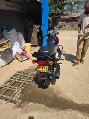 Bajaj Boxer X125 2024 Black