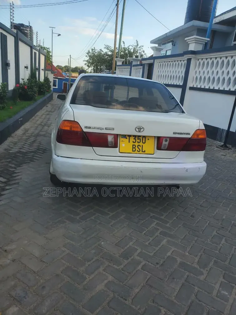Toyota Sprinter 1999 White