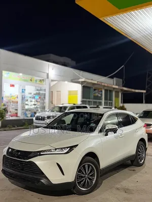 Toyota Harrier 2021 White