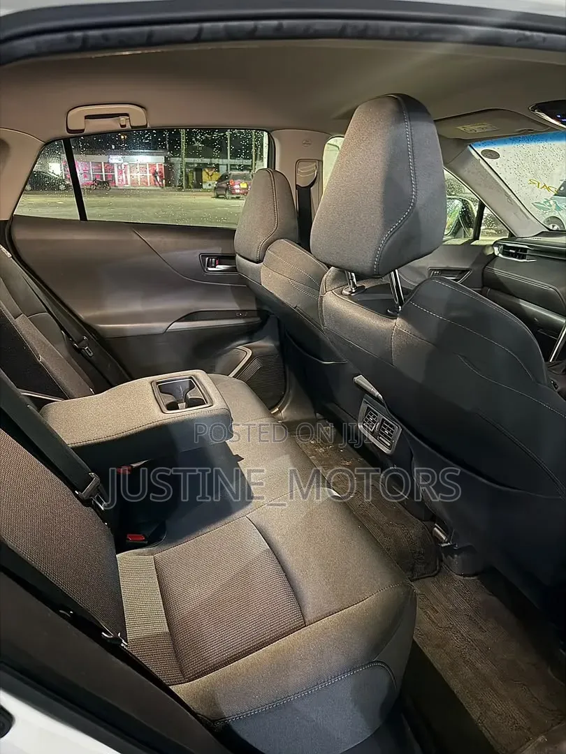 Toyota Harrier 2021 White