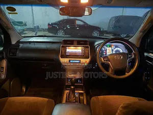 Toyota Land Cruiser Prado 2.8 2020 Silver