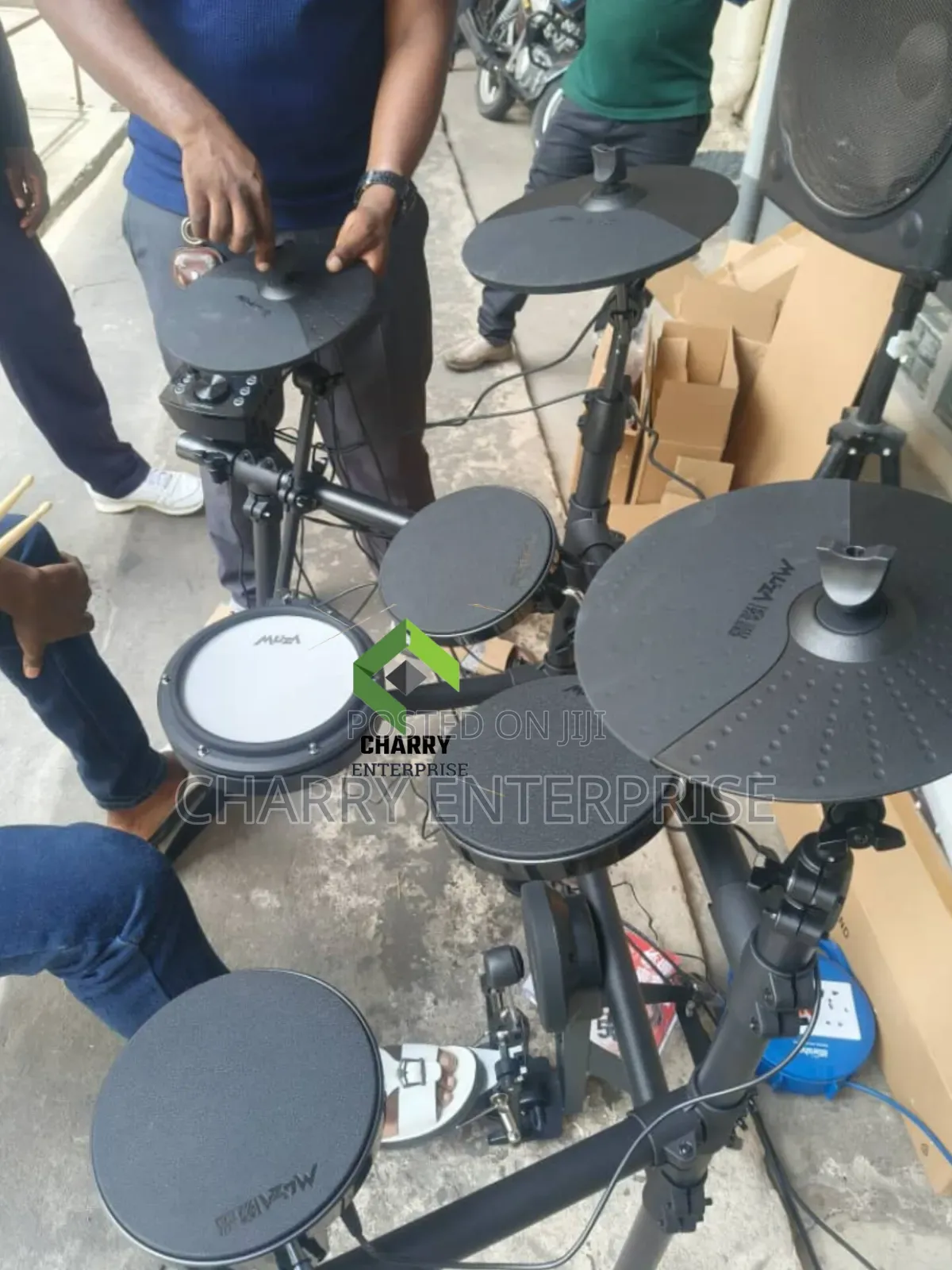 Profession Electrical Electronic Drum Kit
For Best Performance