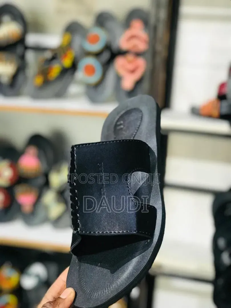Man Sandals Sapro