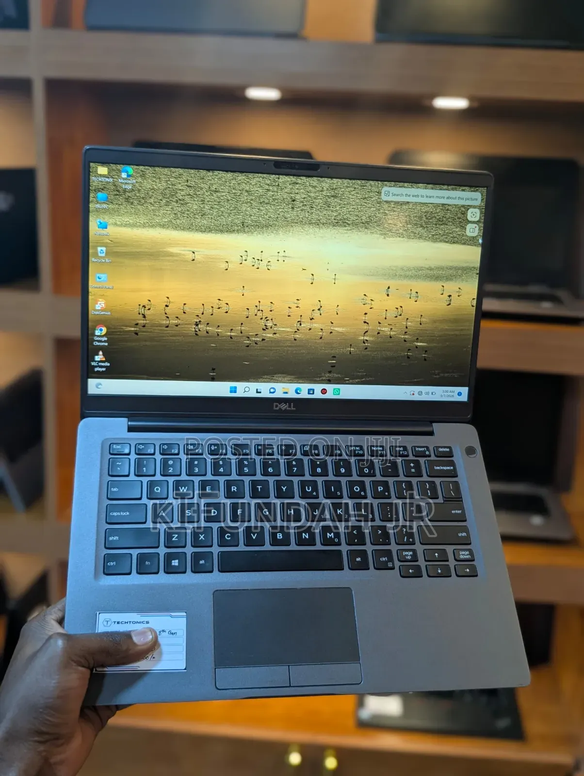 New Laptop Dell Latitude 7400 8GB Intel Core i5 SSD 256GB