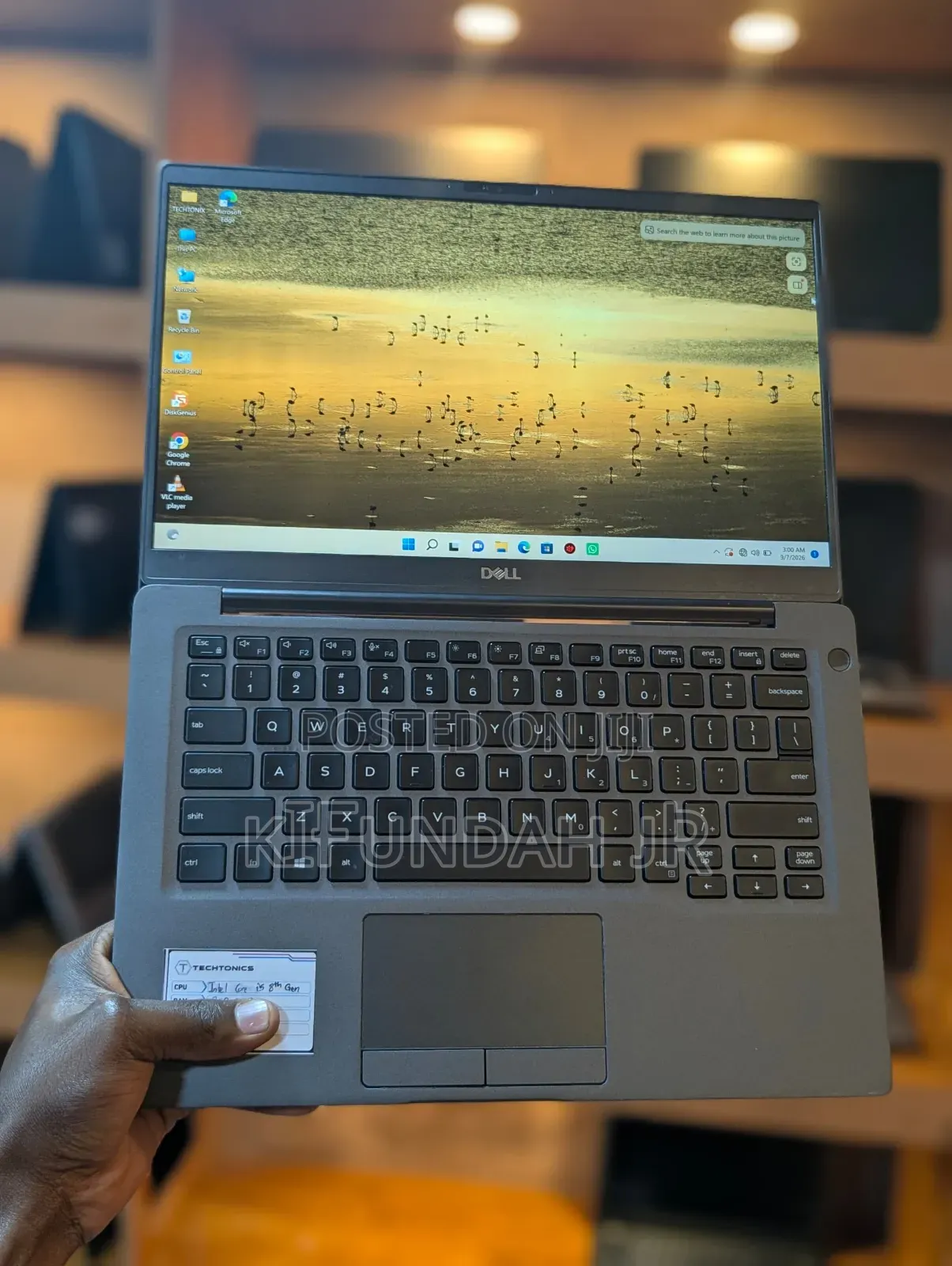 New Laptop Dell Latitude 7400 8GB Intel Core i5 SSD 256GB
