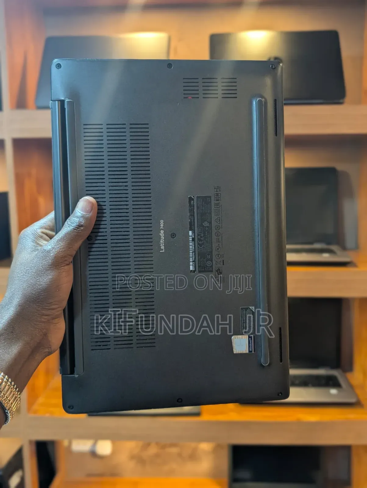 New Laptop Dell Latitude 7400 8GB Intel Core i5 SSD 256GB