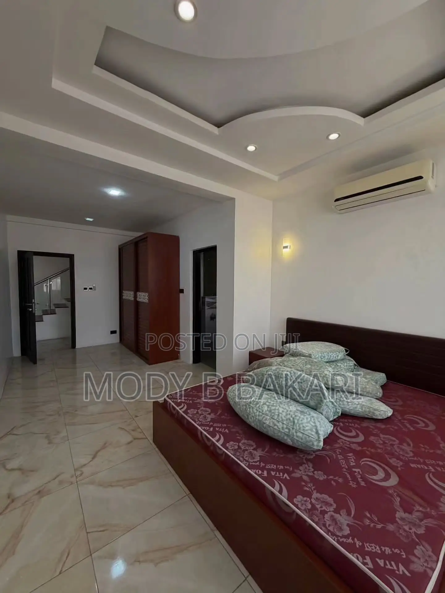 Furnished 3bdrm Villa in Masaki for rent
