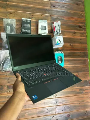 Laptop Lenovo ThinkPad P14s 32GB Intel Core i7 SSD 1T