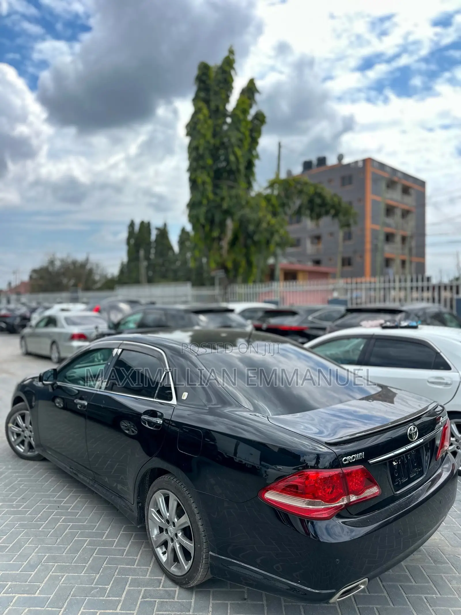Toyota Crown 2009 Black