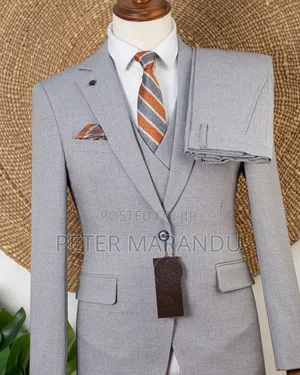 Suti Kali Ya Mvi (Joselino Light Grey 3-Piece Suit) – Inauzwa!
