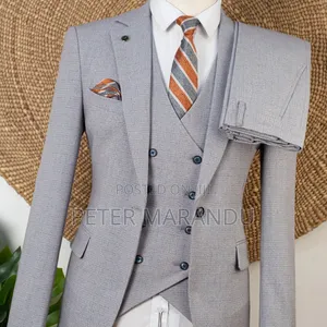 Suti Kali Ya Mvi (Joselino Light Grey 3-Piece Suit) – Inauzwa!