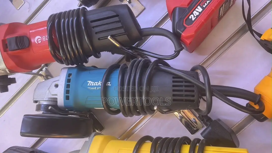 Makita Angle Grinder 4.5
