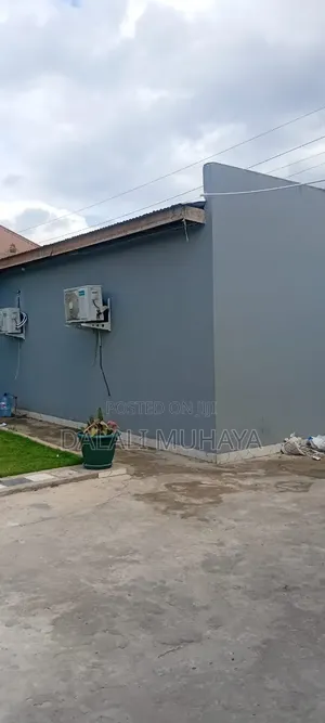 10bdrm House in Makumbusho Street, Kijitonyama for sale