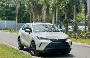 Toyota Harrier 2.0 2021 Pearl