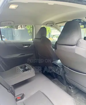 Toyota Harrier 2.0 2021 Pearl