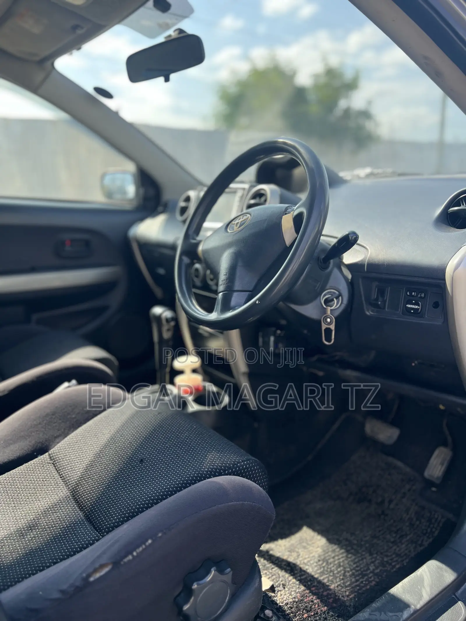 Toyota IST 2004 Gray