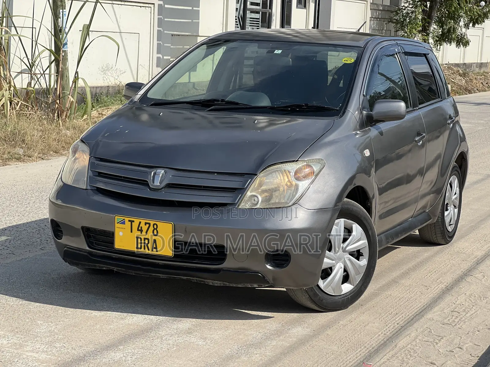 Toyota IST 2004 Gray