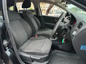 Volkswagen Polo 2013 Black