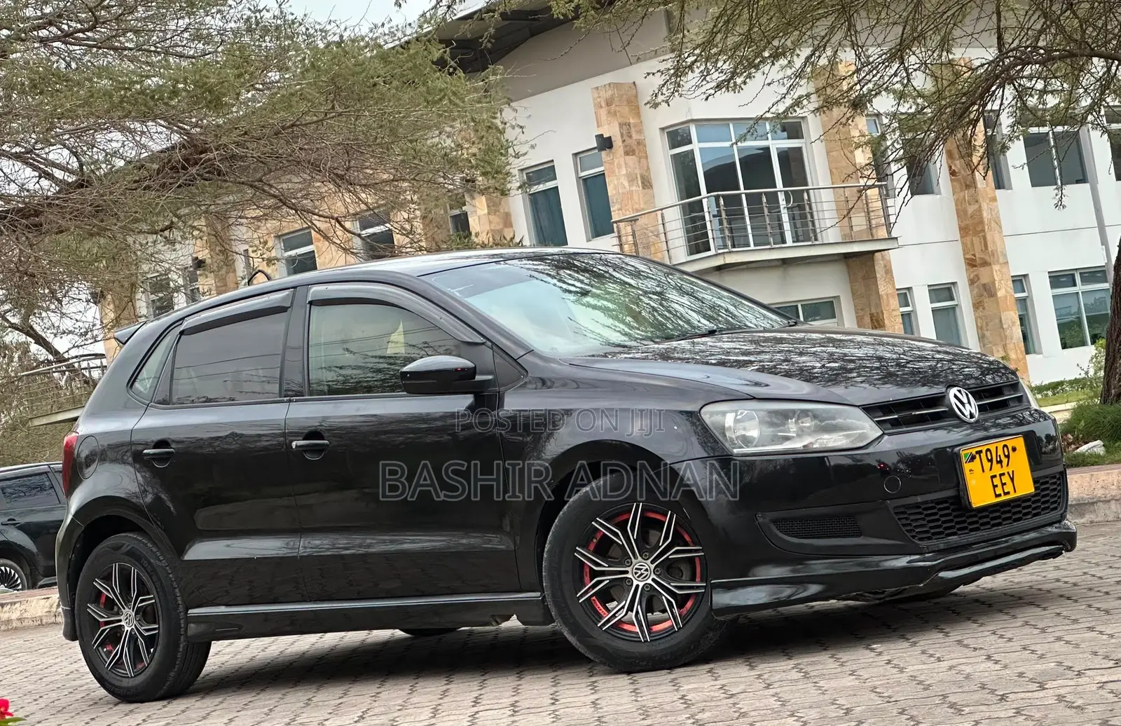 Volkswagen Polo 2013 Black